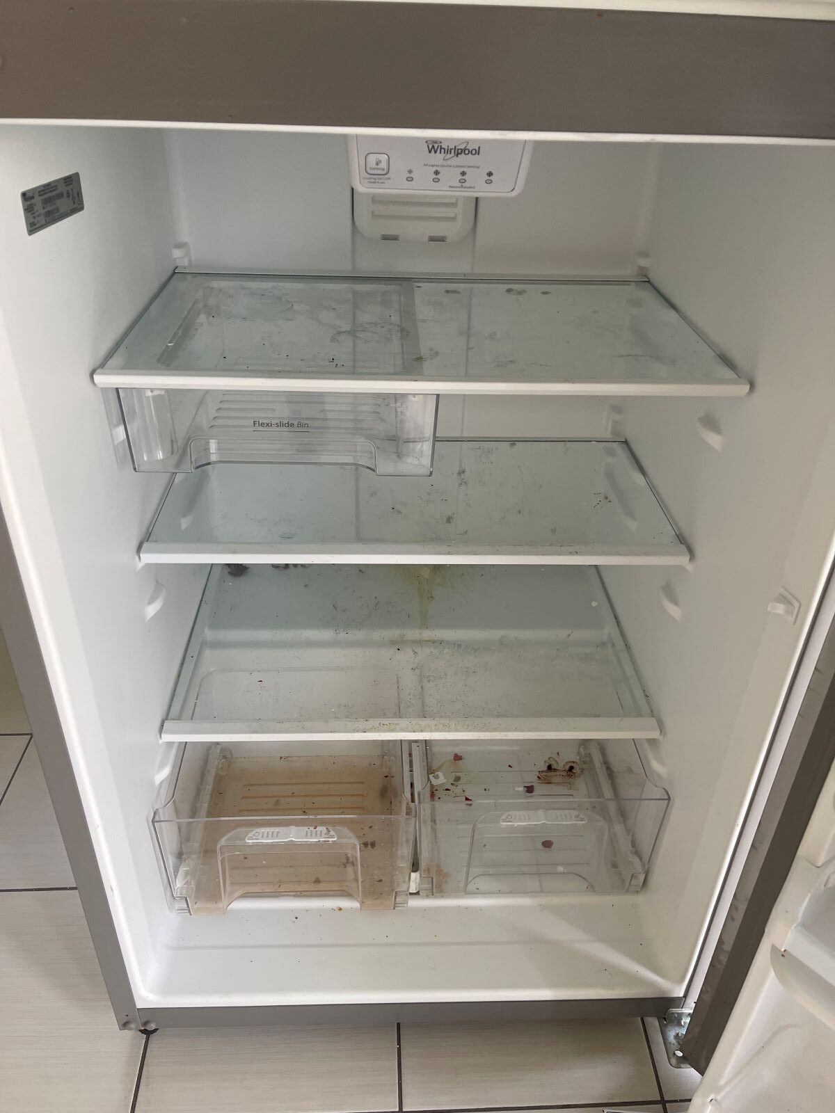 Fridge cleaning before