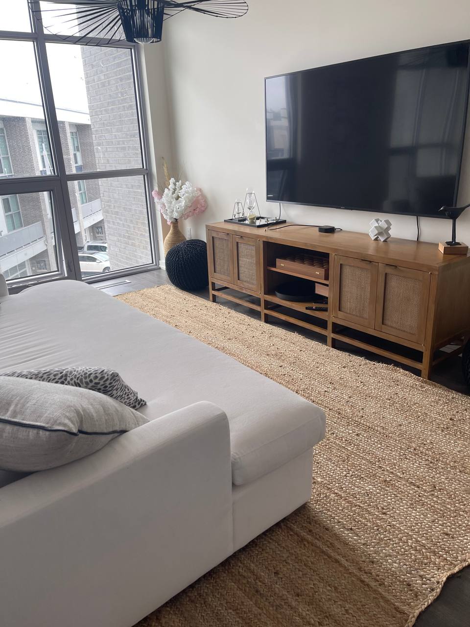 living room cleaning service after