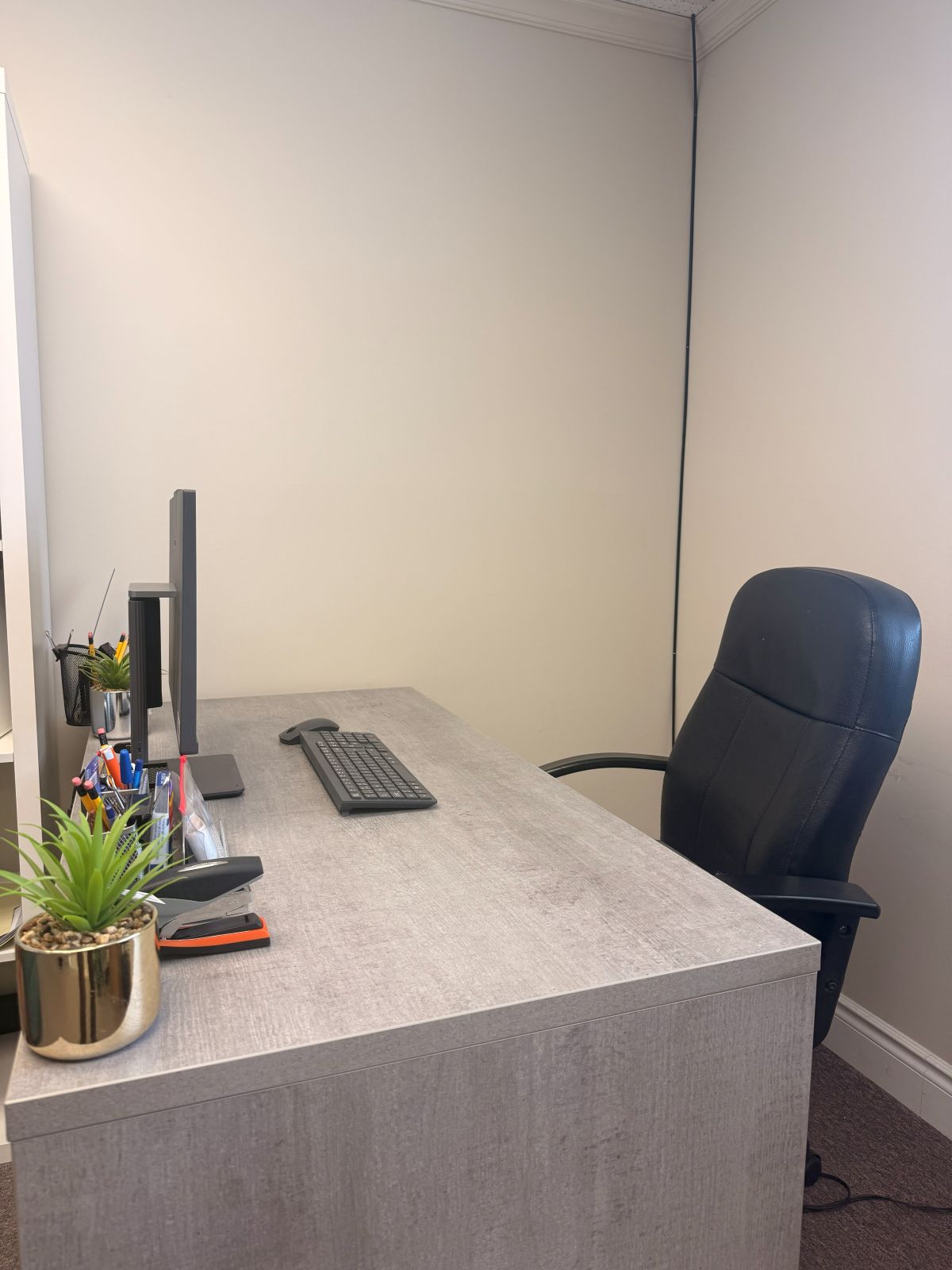 office workplace cleaning after